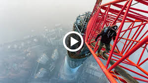 “The Shanghai Tower” цамхагийн 650 м өндөрт хийсэн “экстрим” авиралт